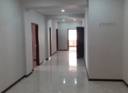 Satılır 4 otaqlı 200 m2 yeni tikili 2 mkr
