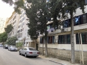 Satılır 3 otaqlı 97 m2 köhnə tikili 8 mkr