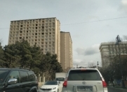 İcarəyə verilir 4 otaqlı 141 m2 yeni tikili Yasamal r.