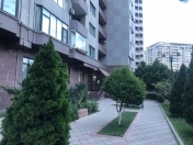 İcarəyə verilir 3 otaqlı 150 m2 yeni tikili Gənclik m.
