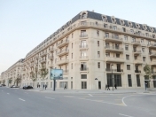 İcarəyə verilir 2 otaqlı 90 m2 yeni tikili Xətai r.