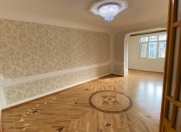 Satılır 3 otaqlı 80 m2 köhnə tikili Elmlər Akademiyası m.