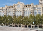 Satılır 5 otaqlı 200 m2 köhnə tikili 28 May m.