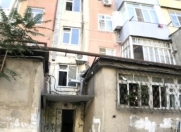 Satılır 2 otaqlı 47 m2 köhnə tikili 4 mkr
