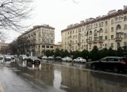 Satılır 2 otaqlı 80 m2 köhnə tikili İzmir parkı