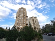 İcarəyə verilir 3 otaqlı 100 m2 köhnə tikili Yasamal r.