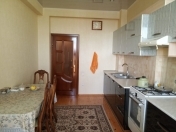 İcarəyə verilir 3 otaqlı 100 m2 yeni tikili 4 mkr