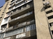 İcarəyə verilir 3 otaqlı 90 m2 köhnə tikili Şah İsmayıl Xətai m.
