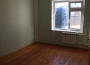 Satılır 1 otaqlı 40 m2 köhnə tikili 8 km