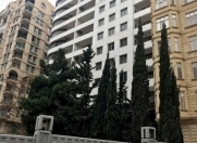 İcarəyə verilir 3 otaqlı 140 m2 yeni tikili Sahil m.