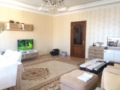 İcarəyə verilir 3 otaqlı 127 m2 yeni tikili Nəsimi r.