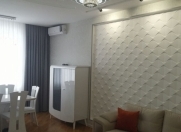 İcarəyə verilir 3 otaqlı 129 m2 yeni tikili Nizami m.