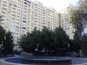 Satılır 3 otaqlı 137 m2 yeni tikili Memar Əcəmi m.