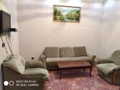 İcarəyə verilir 2 otaqlı 50 m2 köhnə tikili Sahil m.