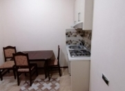 İcarəyə verilir 1 otaqlı 50 m2 yeni tikili Səbail r.