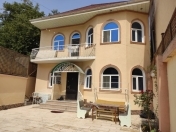 Satılır 4 otaqlı 123 m2 həyət evi Biləcəri