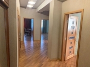 İcarəyə verilir 3 otaqlı 130 m2 yeni tikili Nərimanov heykəli