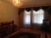 İcarəyə verilir 3 otaqlı 150 m2 yeni tikili Şah İsmayıl Xətai m.