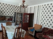 Satılır 4 otaqlı 97 m2 köhnə tikili Lökbatan