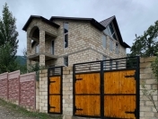 Satılır 5 otaqlı 200 m2 villa Quba