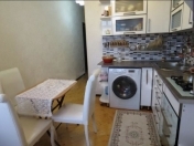 Satılır 1 otaqlı 41 m2 köhnə tikili 8 mkr