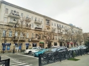 Satılır 3 otaqlı 80 m2 köhnə tikili Sahil bağı