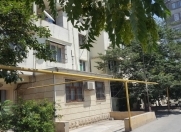 İcarəyə verilir 3 otaqlı 80 m2 köhnə tikili Gənclik m.