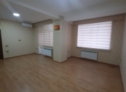 İcarəyə verilir 2 otaqlı 85 m2 ofis Şah İsmayıl Xətai m.