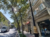 İcarəyə verilir 3 otaqlı 100 m2 köhnə tikili Səbail r.