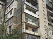 Satılır 2 otaqlı 56 m2 köhnə tikili Elmlər Akademiyası m.