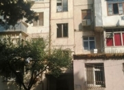 Satılır 2 otaqlı 35 m2 köhnə tikili 9 mkr