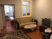 İcarəyə verilir 2 otaqlı 50 m2 köhnə tikili Yasamal r.