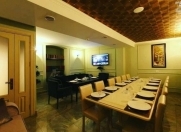 Satılır 4 otaqlı 240 m2 obyekt İçəri Şəhər m.