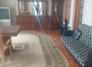 İcarəyə verilir 3 otaqlı 80 m2 köhnə tikili Yasamal r.