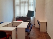 İcarəyə verilir 2 otaqlı 350 m2 ofis Nizami m.