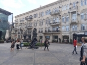 Satılır 4 otaqlı 130 m2 köhnə tikili Fontanlar bağı