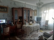 Satılır 3 otaqlı 80 m2 köhnə tikili İnşaatçılar m.