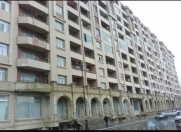 İcarəyə verilir 3 otaqlı 120 m2 yeni tikili Şah İsmayıl Xətai m.