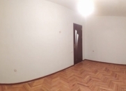 Satılır 2 otaqlı 55 m2 köhnə tikili Sərhədçi İdman kompleksi