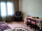 Satılır 4 otaqlı 100 m2 köhnə tikili Yeni Yasamal