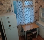 İcarəyə verilir 1 otaqlı 30 m2 köhnə tikili Xalqlar Dostluğu m.