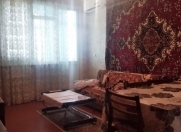 Satılır 2 otaqlı 45 m2 köhnə tikili Zərifə Əliyeva adına park