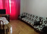 İcarəyə verilir 2 otaqlı 45 m2 köhnə tikili Elmlər Akademiyası m.