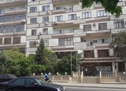 Satılır 3 otaqlı 90 m2 köhnə tikili İnşaatçılar m.