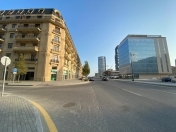 Satılır 3 otaqlı 110 m2 ofis Şah İsmayıl Xətai m.