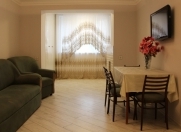 İcarəyə verilir 2 otaqlı 60 m2 köhnə tikili Asan Xidmət-3