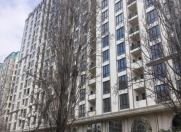 Satılır 1 otaqlı 61 m2 yeni tikili Nəriman Nərimanov m.