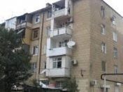 Satılır 2 otaqlı 44 m2 köhnə tikili Hüseyn Cavid parkı