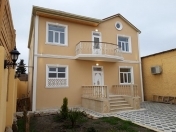 Satılır 4 otaqlı 200 m2 bağ evi Mərdəkan