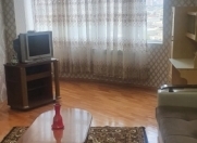 İcarəyə verilir 2 otaqlı 90 m2 yeni tikili Tibb Universiteti